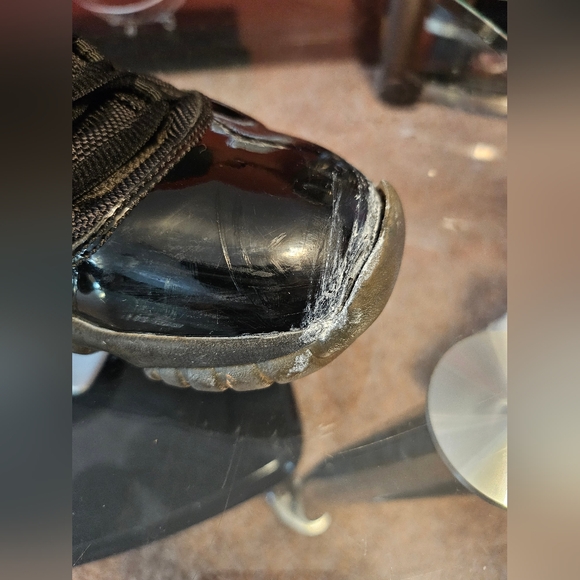 Jordan 11 size 6.5 - Picture 10 of 10